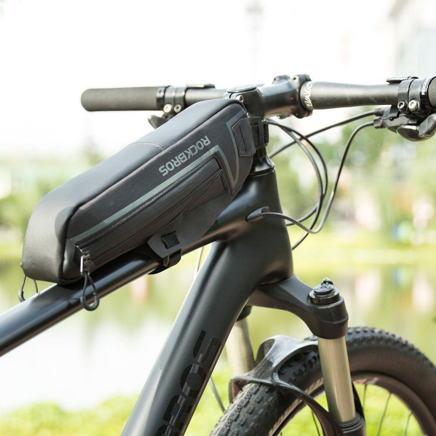 ROCKBROS フレームバッグ トップチューブバッグ 自転車 スリム 撥水 1.5L B56