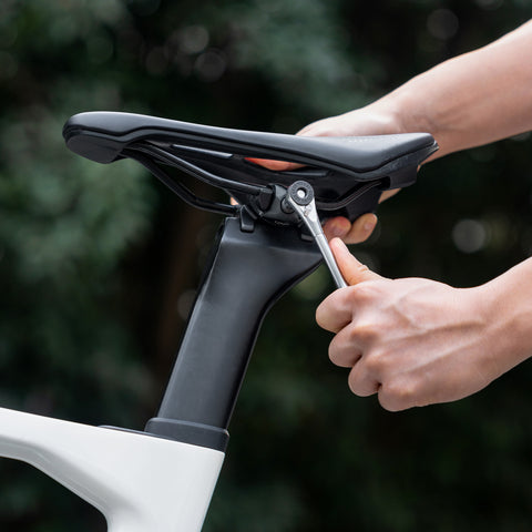ROCKBROS 自転車 携帯マルチツール 8in1 ミニラチェット 六角/トルクス 約120g 430044001